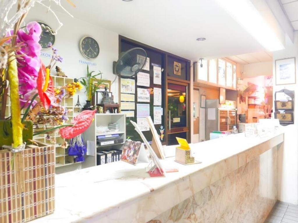 New Siam Guest House Bangkok Buitenkant foto