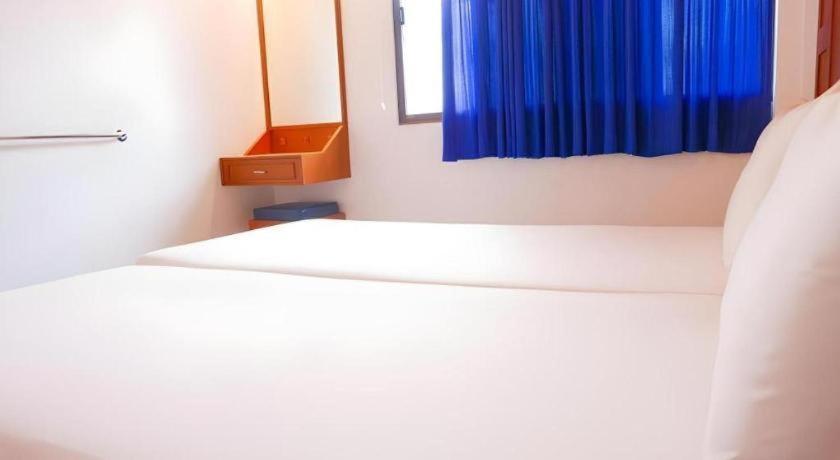 New Siam Guest House Bangkok Buitenkant foto