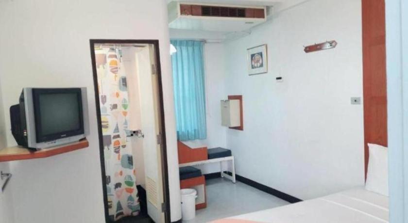 New Siam Guest House Bangkok Buitenkant foto